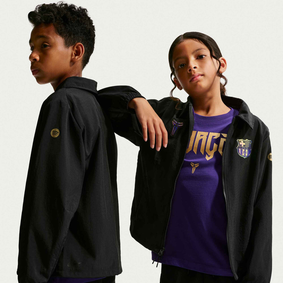 NIKE FC Barcelona Away Big Kids' Kobe Soccer Woven Jacket product image 3, provided for visual reference and product detail