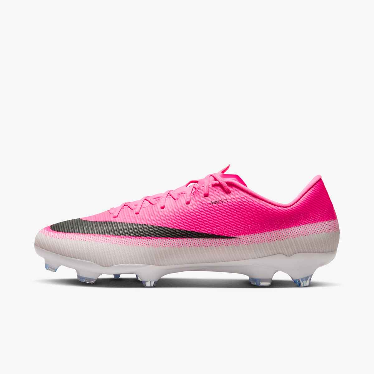 Nike Mercurial Vapor 17 Academy Multi-Ground Low-Top Soccer Cleats product image 1, provided for visual reference and