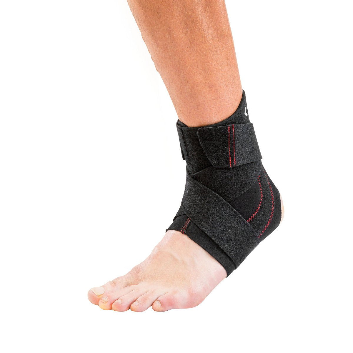 Mueller Adjustable Ankle Stabilizer product image 1, provided for visual reference and product detail review