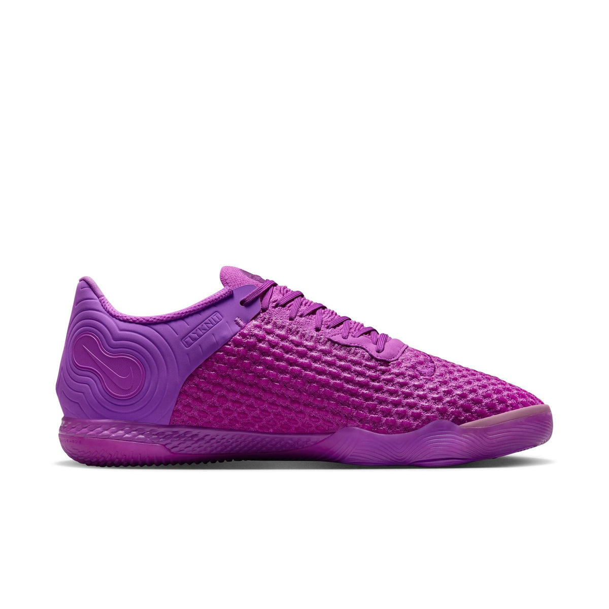 Nike React Gato Indoor/Court Low-Top Soccer Shoes product image 3, provided for visual reference and product detail review