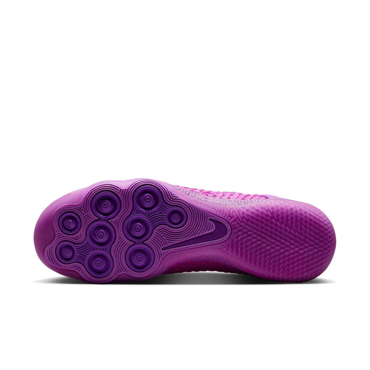 Nike React Gato Indoor/Court Low-Top Soccer Shoes product image 5, provided for visual reference and product detail review