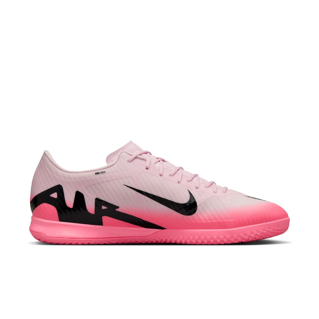 Nike Mercurial Vapor 15 Academy Indoor/Court Low-Top Soccer Shoes product image 4, provided for visual reference and product