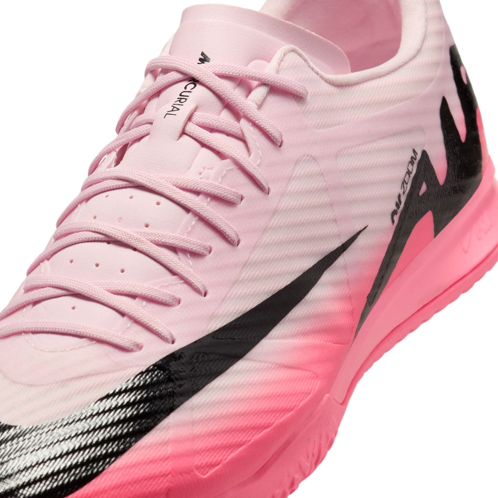 Nike Mercurial Vapor 15 Academy Indoor/Court Low-Top Soccer Shoes product image 9, provided for visual reference and product