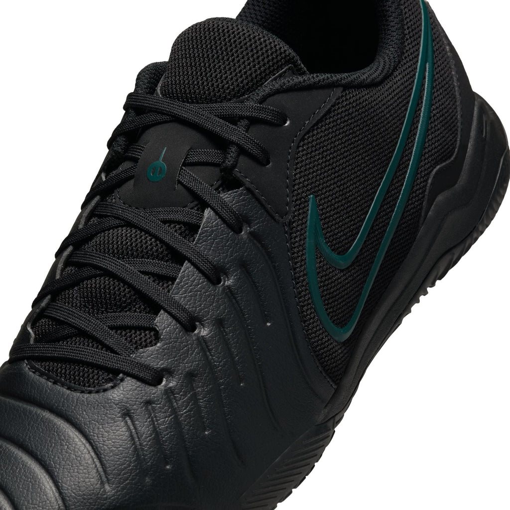 Nike Tiempo Legend 10 Academy Indoor/Court Low-Top Soccer Shoes product image 9, provided for visual reference and product