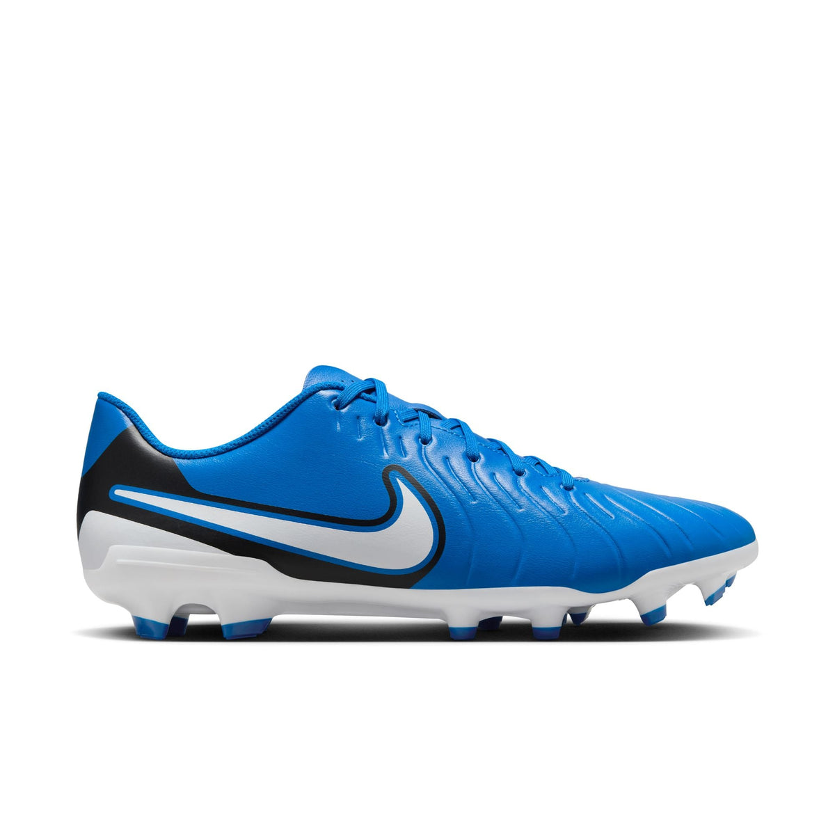 Nike Tiempo Legend 10 Club Multi-Ground Low-Top Soccer Cleats product image 3, provided for visual reference and product