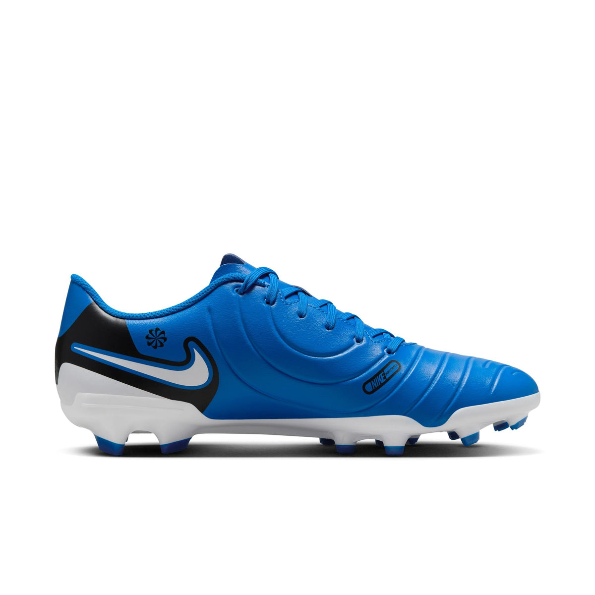 Nike Tiempo Legend 10 Club Multi-Ground Low-Top Soccer Cleats product image 4, provided for visual reference and product
