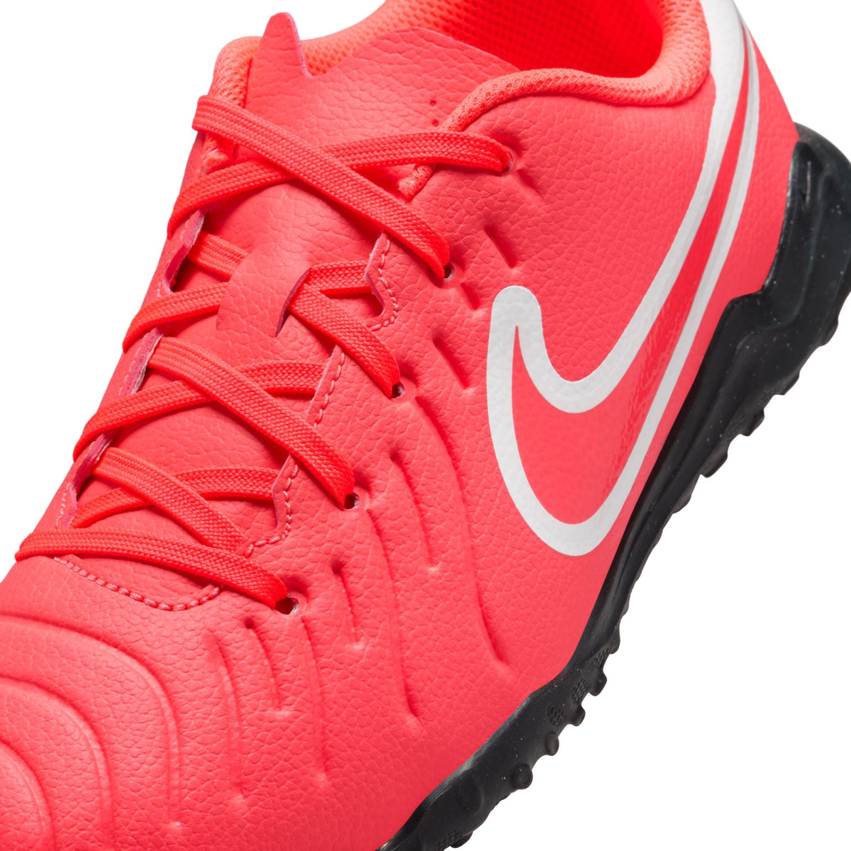 Nike Jr. Tiempo Legend 10 Club Little/Big Kids' Turf Low-Top Soccer Shoes product image 9, provided for visual reference and