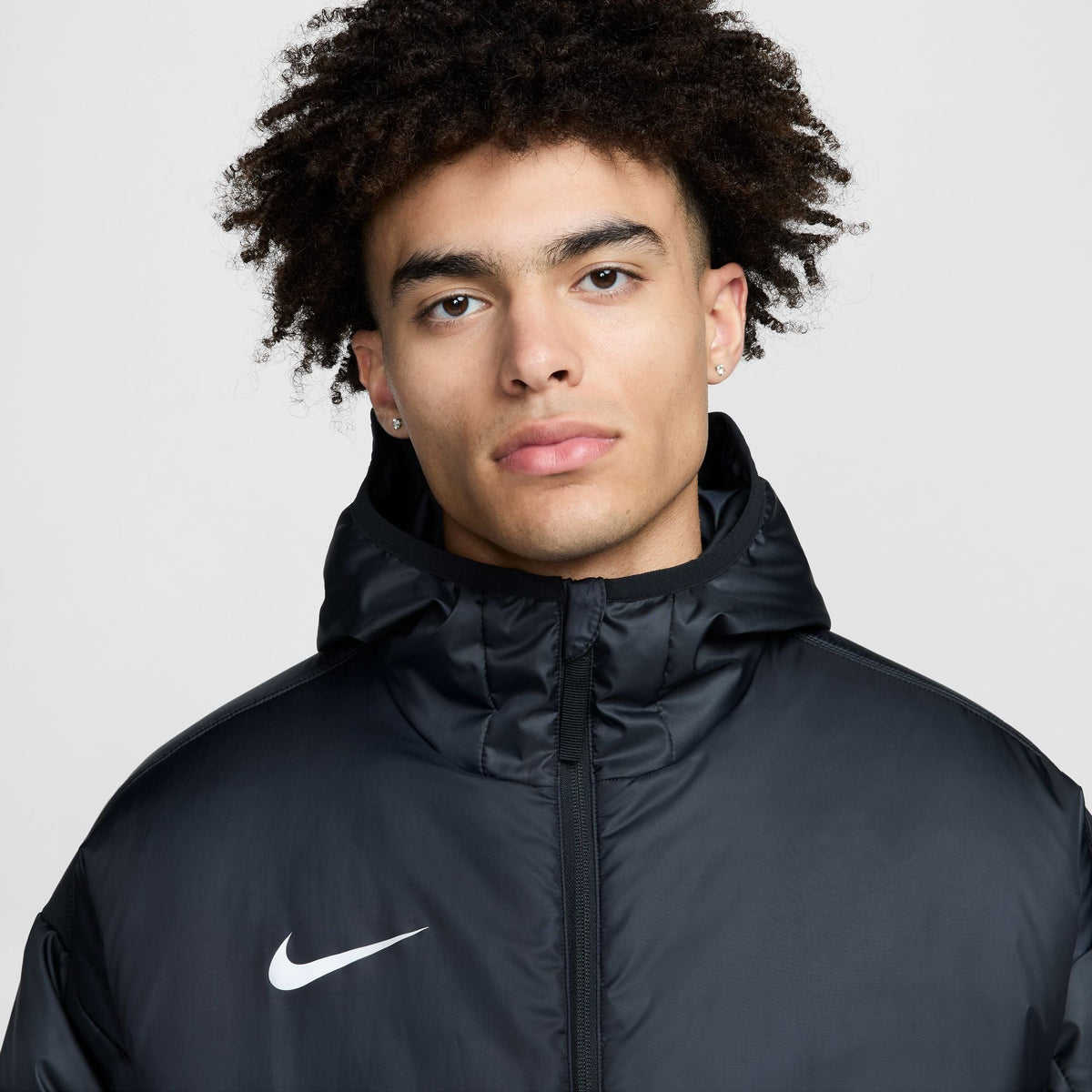 Nike Academy Pro 24 Fall Men Therma-FIT Soccer Jacket product image 4, provided for visual reference and product detail