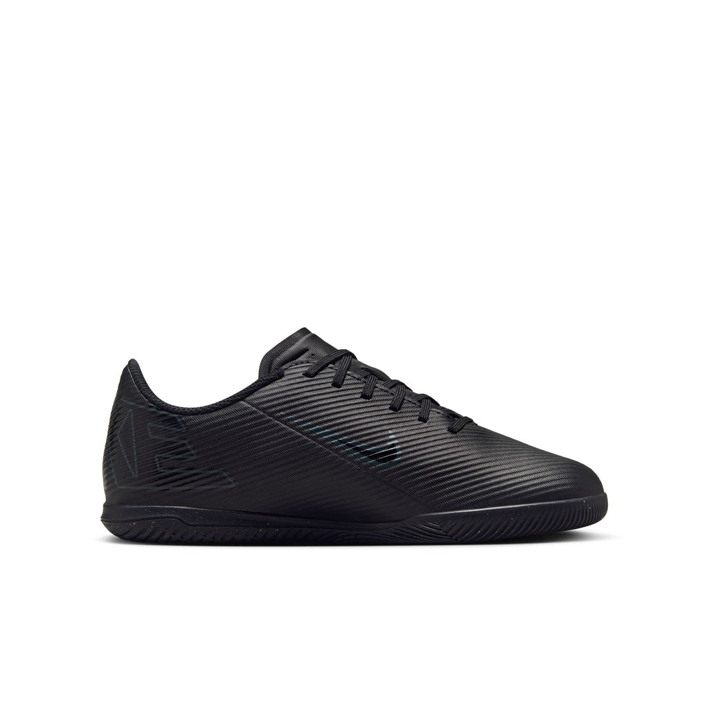 Nike Jr. Mercurial Vapor 16 Club Little/Big Kids' IC Low-Top Soccer Shoes product image 4, provided for visual reference and
