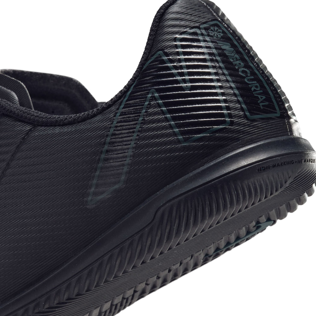 Nike Jr. Mercurial Vapor 16 Club Little/Big Kids' IC Low-Top Soccer Shoes product image 10, provided for visual reference