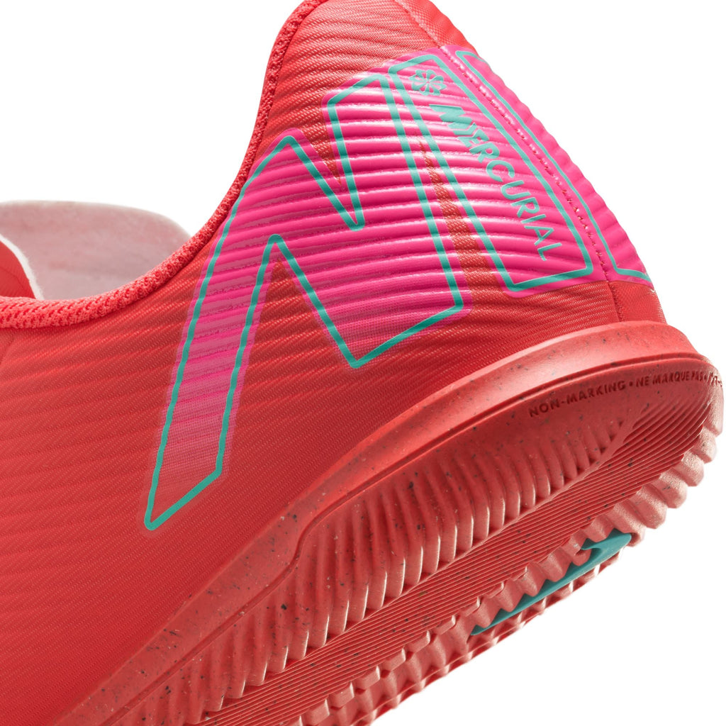 Nike Jr. Mercurial Vapor 16 Club Little/Big Kids' IC Low-Top Soccer Shoes product image 10, provided for visual reference