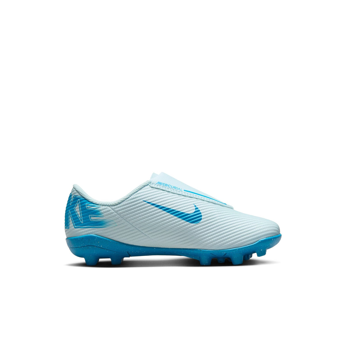 Nike Jr. Mercurial Vapor 16 Club Little Kids' MG Low-Top Soccer Cleats product image 4, provided for visual reference and