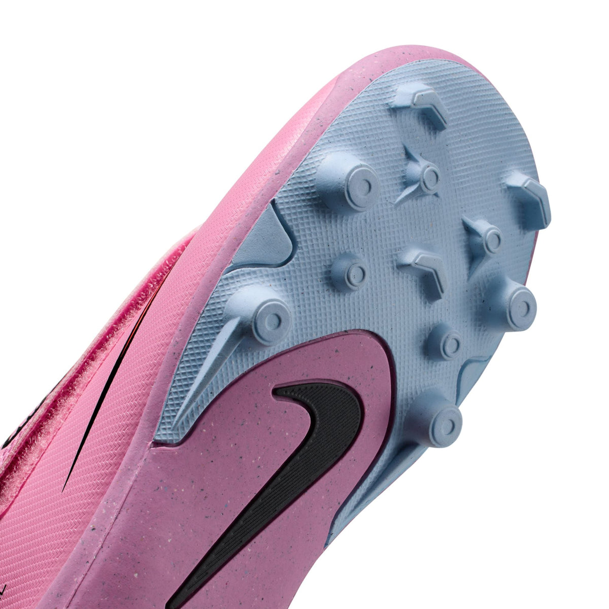 Nike Jr. Mercurial Vapor 16 Club Little Kids' Multi-Ground Low-Top Soccer Cleats product image 11, provided for visual