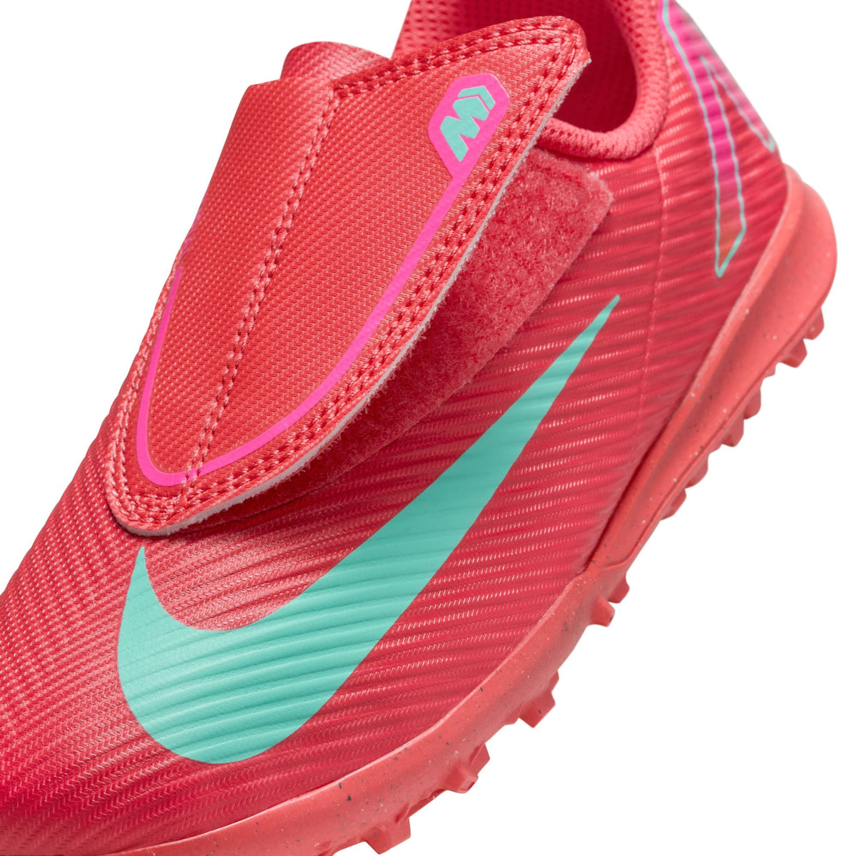 Nike Jr. Mercurial Vapor 16 Club Little Kids' TF Low-Top Soccer Shoes product image 9, provided for visual reference and