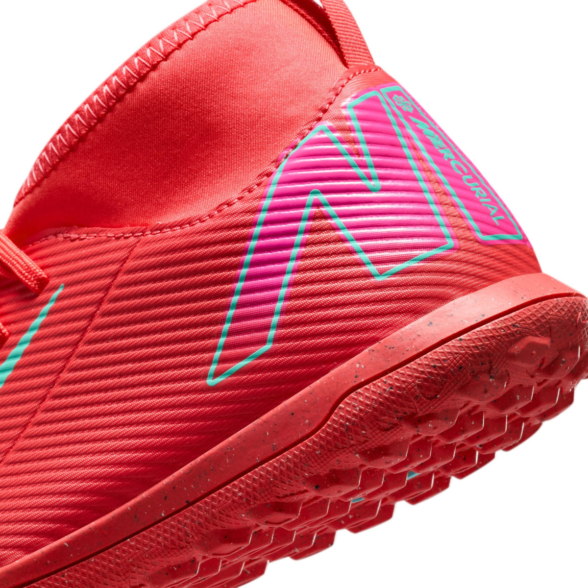 Nike Jr. Mercurial Superfly 10 Club Little/Big Kids' TF High-Top Soccer Shoes product image 9, provided for visual reference