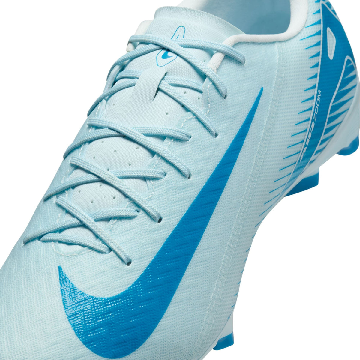 Nike Mercurial Vapor 16 Academy MG Low-Top Soccer Cleats product image 9, provided for visual reference and product detail