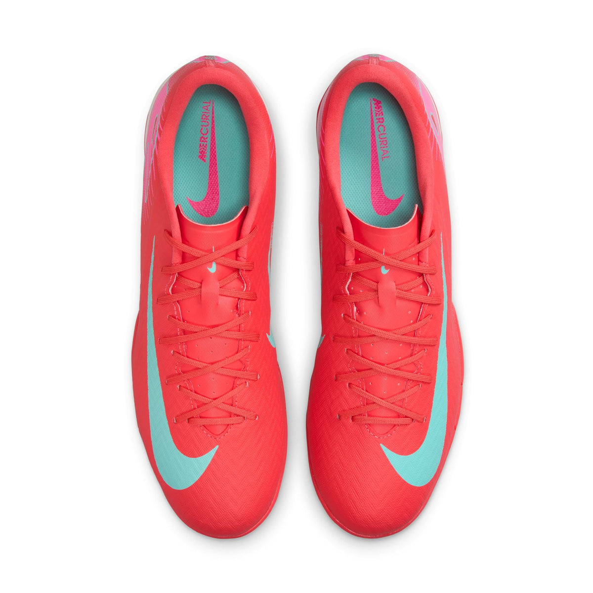 Nike Mercurial Vapor 16 Academy IC Low-Top Soccer Shoes product image 8, provided for visual reference and product detail