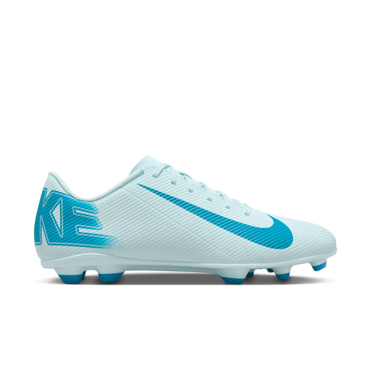 Nike Mercurial Vapor 16 Club MG Low-Top Soccer Cleats product image 3, provided for visual reference and product detail