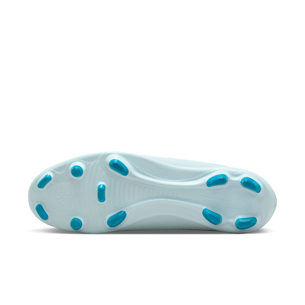 Nike Mercurial Vapor 16 Club MG Low-Top Soccer Cleats product image 5, provided for visual reference and product detail