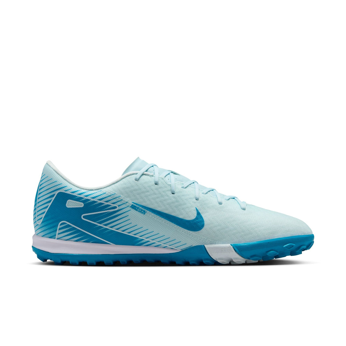 Nike Mercurial Vapor 16 Academy TF Low-Top Soccer Shoes product image 4, provided for visual reference and product detail