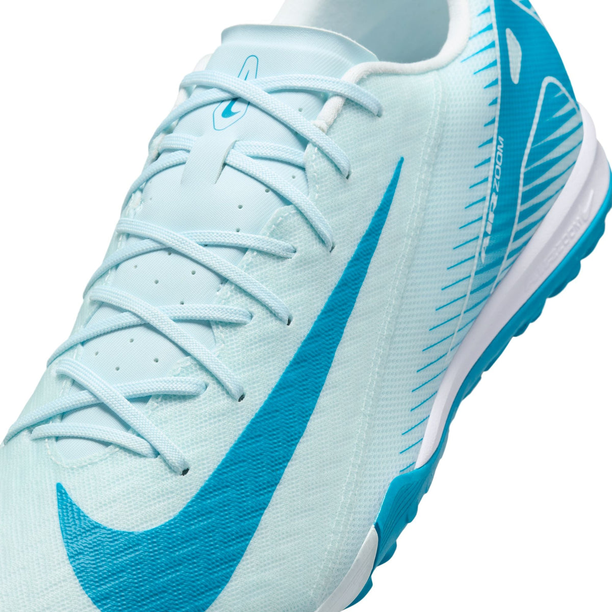 Nike Mercurial Vapor 16 Academy TF Low-Top Soccer Shoes product image 9, provided for visual reference and product detail