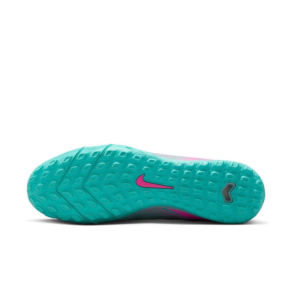 Nike Mercurial Vapor 16 Pro TF Low-Top Soccer Shoes product image 5, provided for visual reference and product detail review