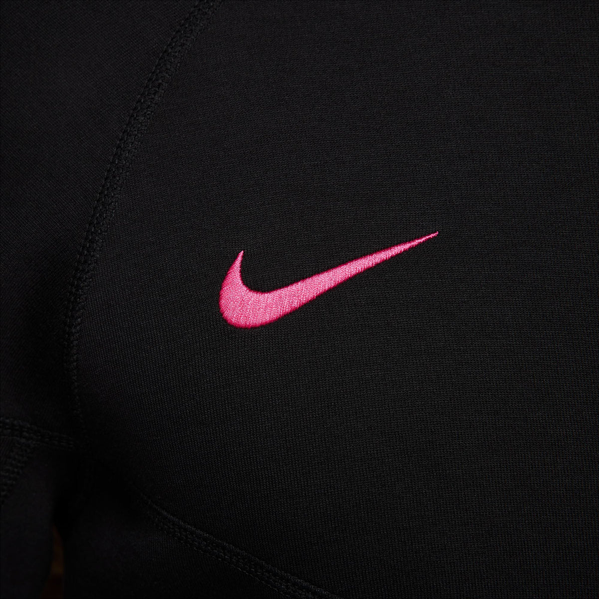 Nike Chelsea FC Tech Fleece Windrunner Third Men Soccer Full-Zip Jacket product image 8, provided for visual reference and