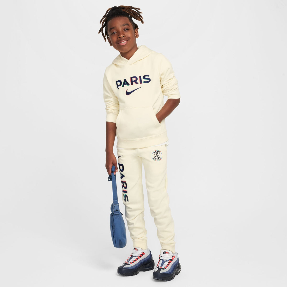 Nike Paris Saint-Germain Club Big Kids' (Boys') Soccer Pullover Hoodie product image 7, provided for visual reference and