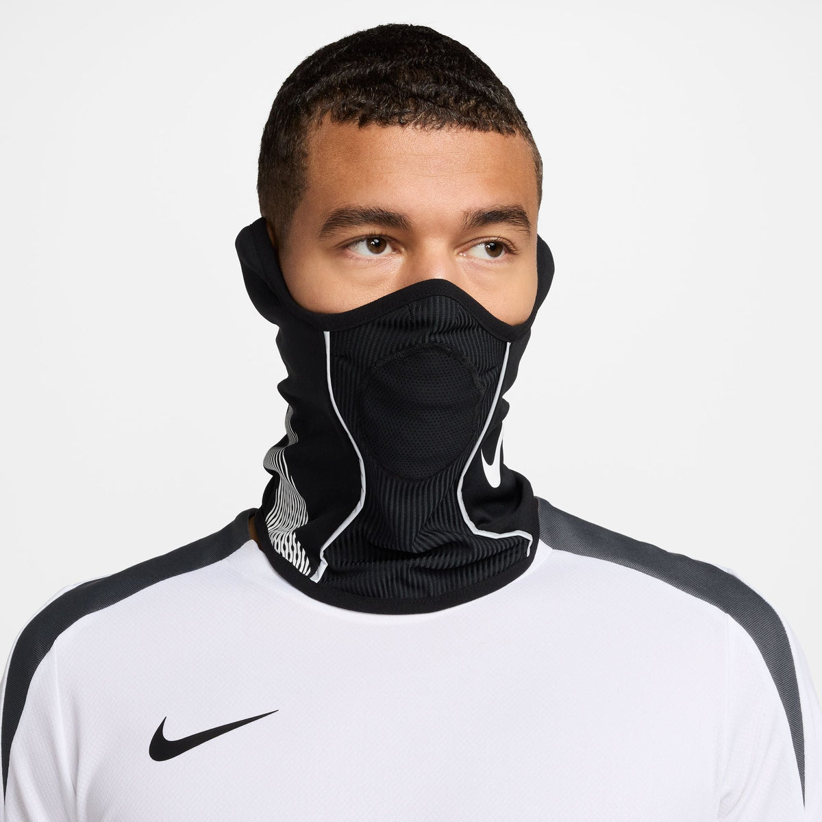 Nike Academy Dri-FIT Soccer Snood product image 1, provided for visual reference and product detail review