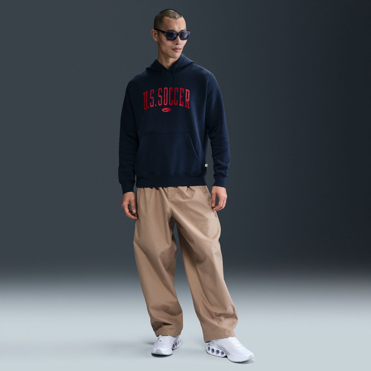 Nike USA Men NSW 2025 Club Hoodie product image 1, provided for visual reference and product detail review