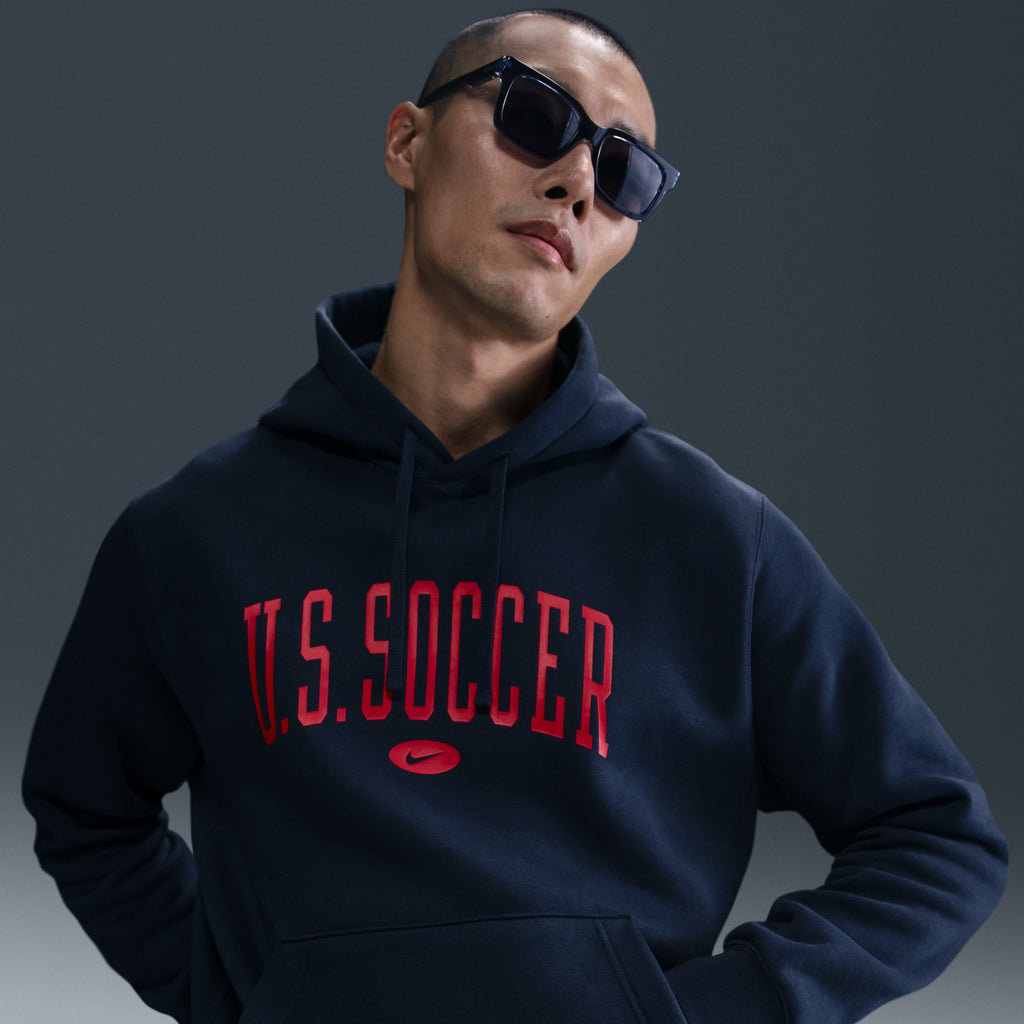 Nike USA Men NSW 2025 Club Hoodie product image 3, provided for visual reference and product detail review