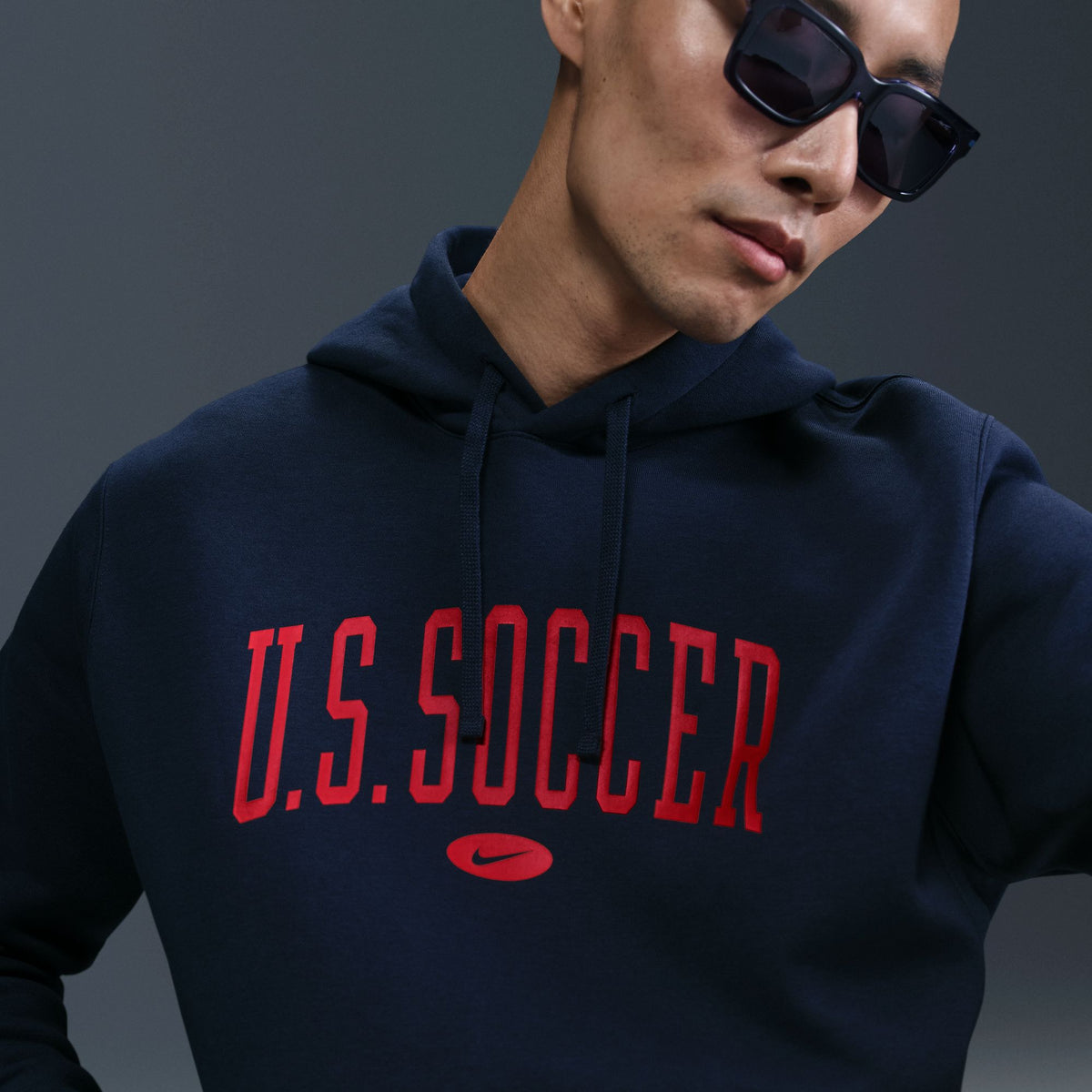 Nike USA Men NSW 2025 Club Hoodie product image 5, provided for visual reference and product detail review