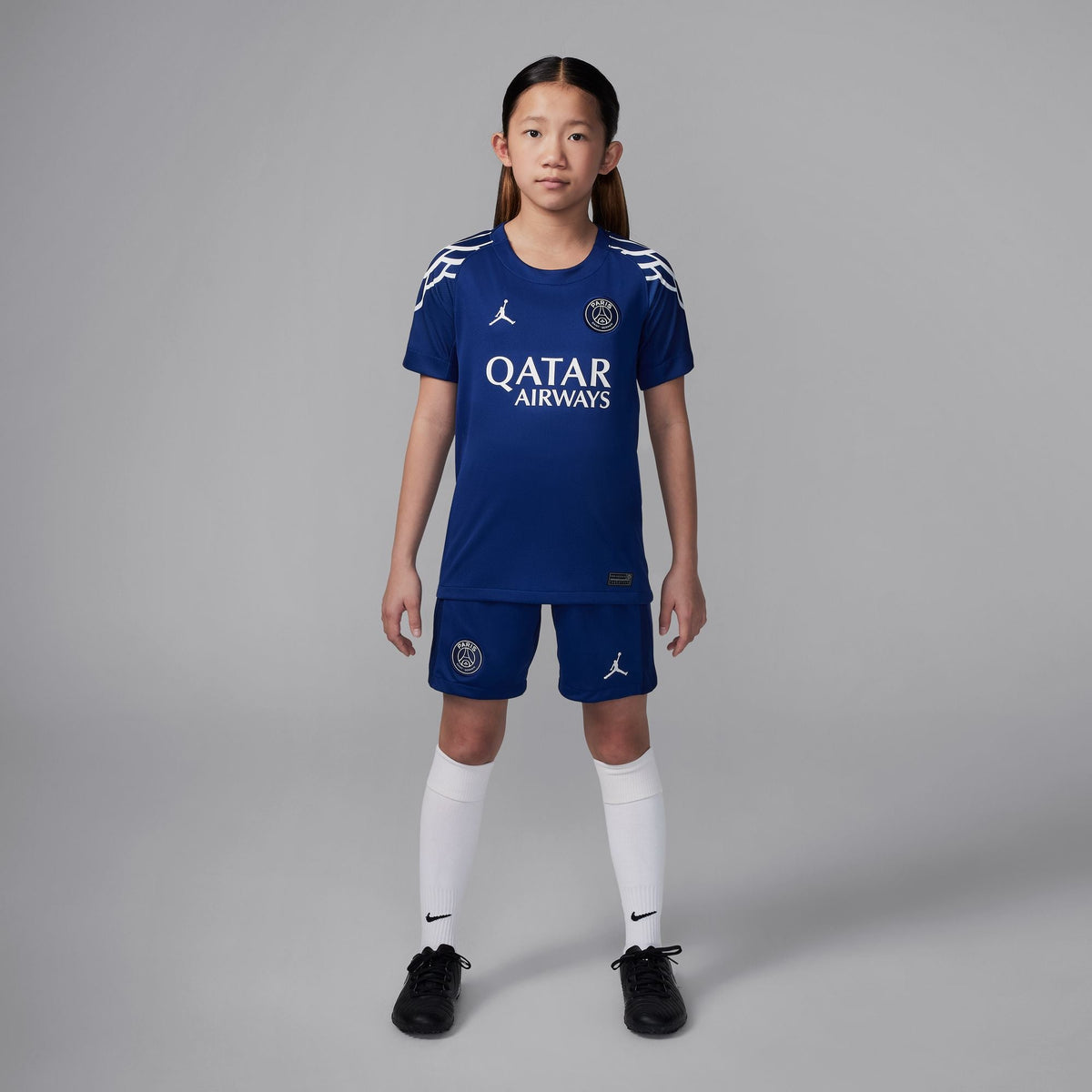 Jordan Paris Saint-Germain 2024/25 Stadium Fourth Big Kids' Dri-FIT Soccer Replica Jersey product image 10, provided for