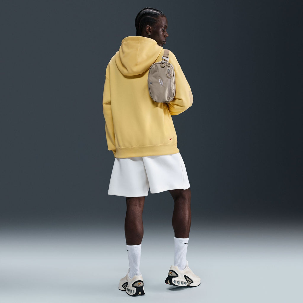 Nike Liverpool FC Essential Special Edition SB Soccer Fleece Pullover Hoodie product image 2, provided for visual reference