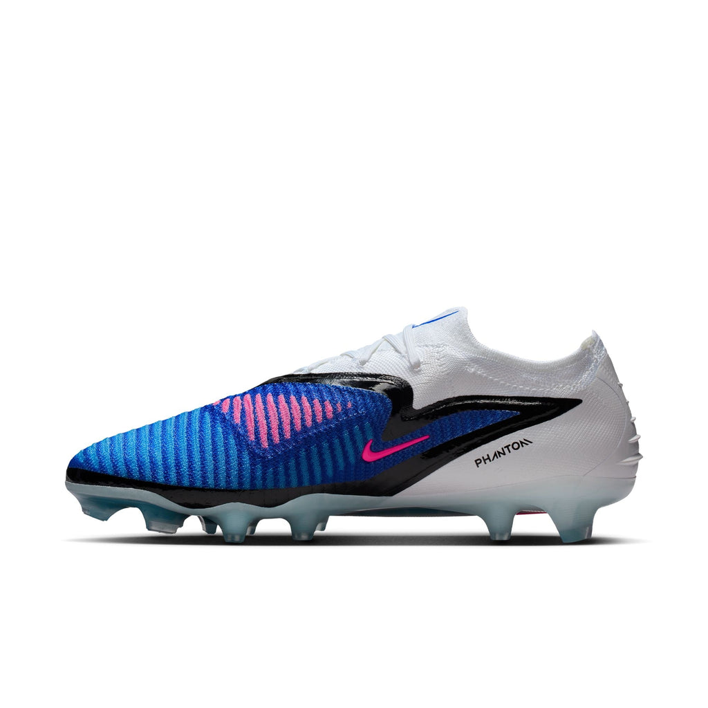 Nike Phantom 6 Low Elite Firm-Ground Soccer Cleats product image 2, provided for visual reference and product detail review