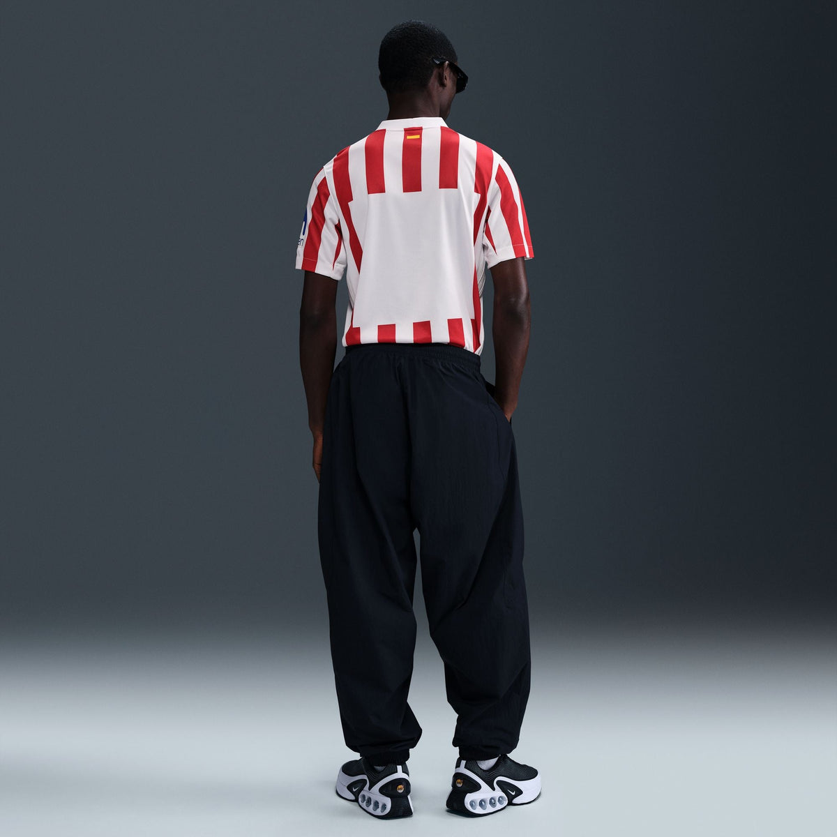 Nike Atlético Madrid 2025/26 Stadium Home Men Dri-FIT Soccer Replica Jersey product image 2, provided for visual reference