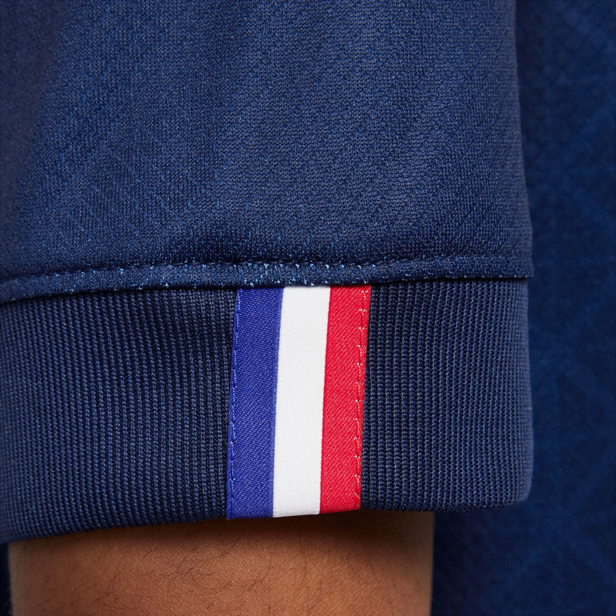 Nike Paris Saint-Germain 2025/26 Stadium Home Big Kids' Dri-FIT Soccer Replica Jersey product image 7, provided for visual