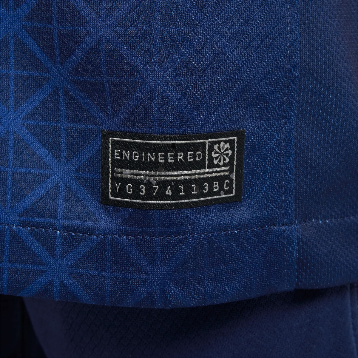 Nike Paris Saint-Germain 2025/26 Stadium Home Big Kids' Dri-FIT Soccer Replica Jersey product image 9, provided for visual