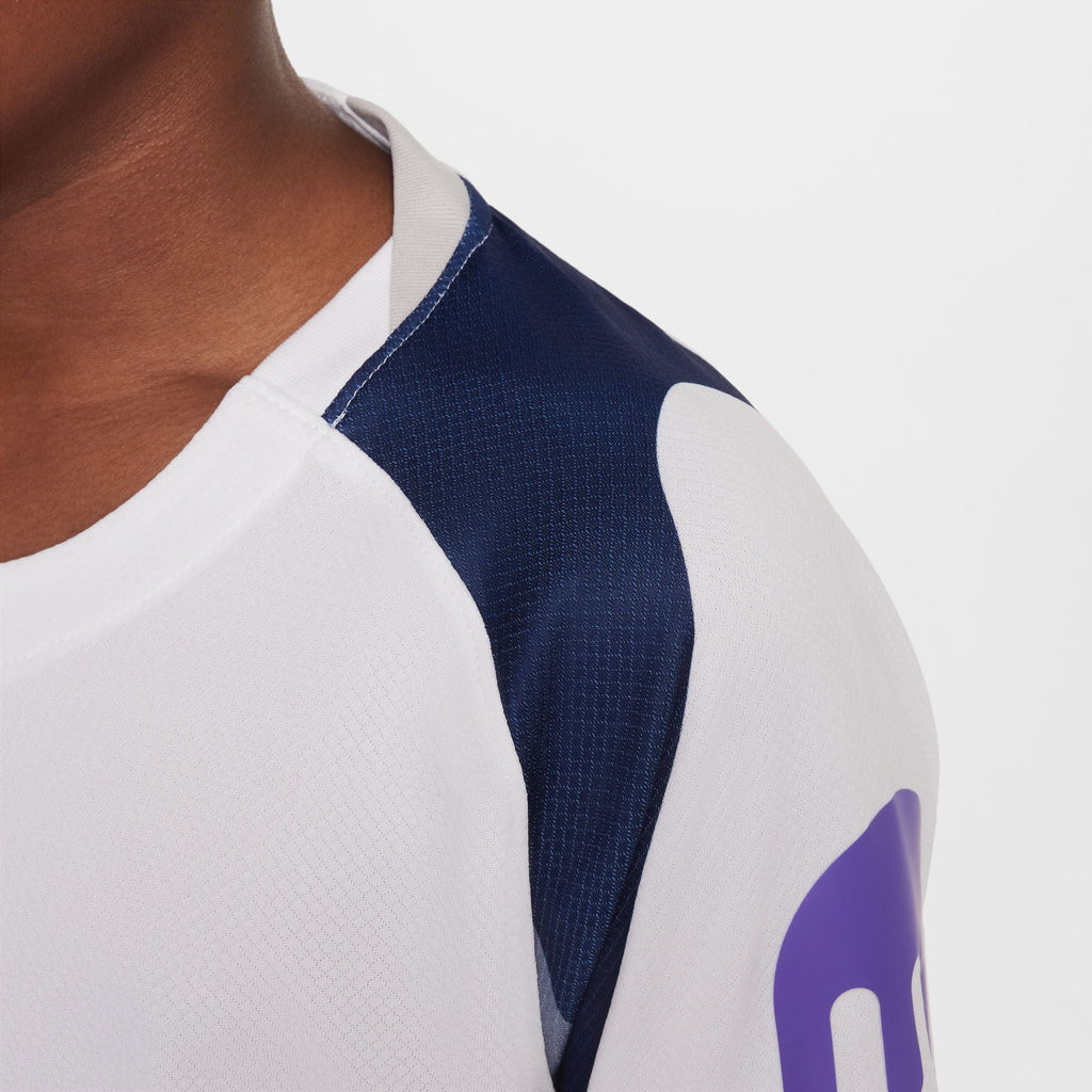 Nike Tottenham Hotspur 2025/26 Stadium Home Big Kids' Dri-FIT Soccer Replica Jersey product image 7, provided for visual