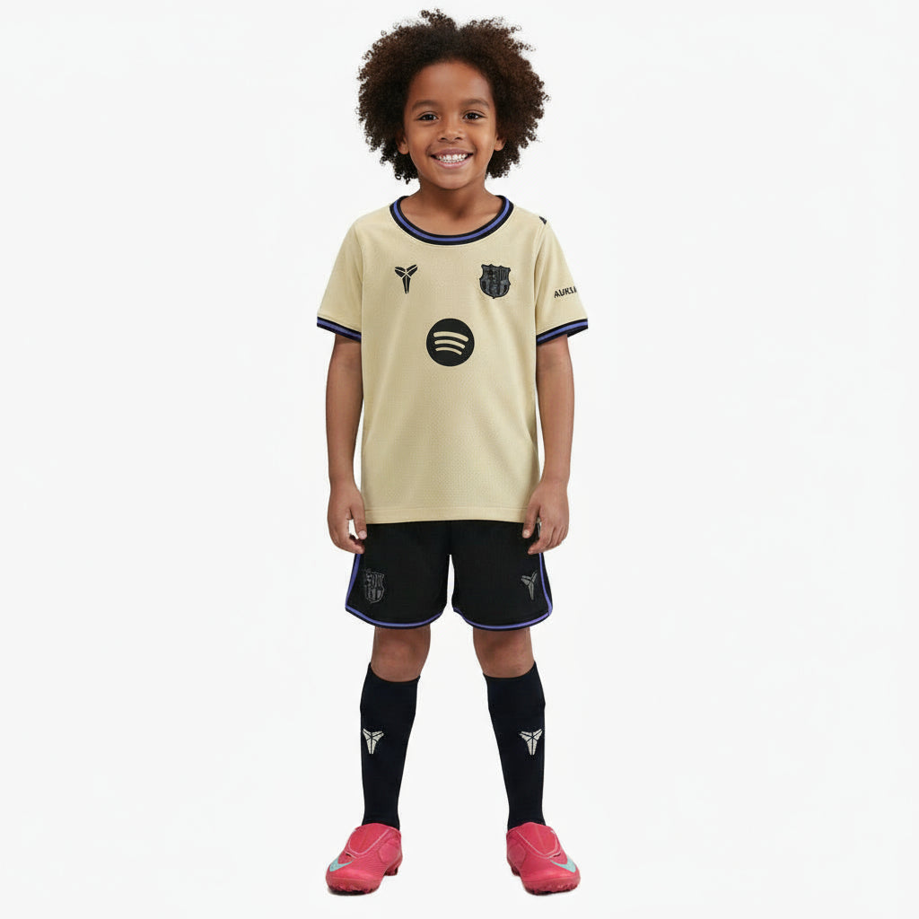 Nike FC Barcelona 2025/26 Little Kids’ Stadium Away Kobe 3-Piece Kit product image 1, provided for visual reference and