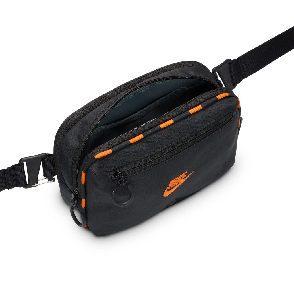 Nike Hayward Patrol Crossbody Bag product image 12, provided for visual reference and product detail review