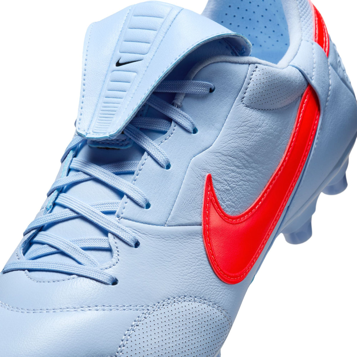 Nike Premier 3 Firm-Ground Low-Top Soccer Cleats product image 9, provided for visual reference and product detail review