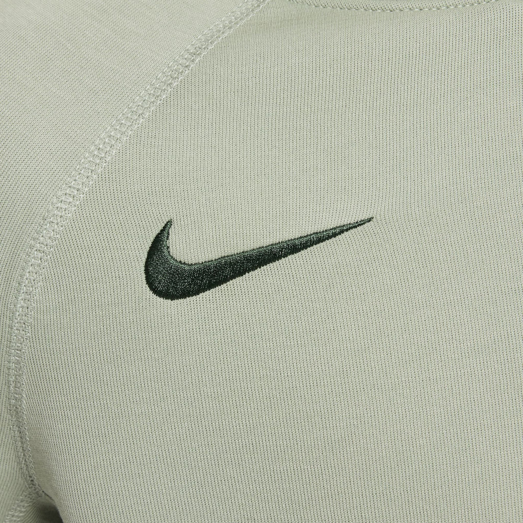Nike Chelsea FC Tech Big Kids' (Boys') Soccer Fleece Pullover Hoodie product image 4, provided for visual reference and