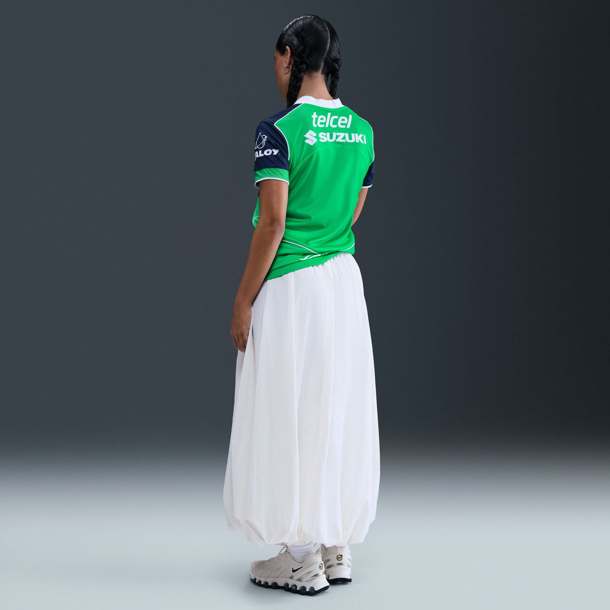 Nike Pumas UNAM 2025/26 Stadium Third Women Dri-FIT Total 90 Soccer Replica Jersey product image 5, provided for visual