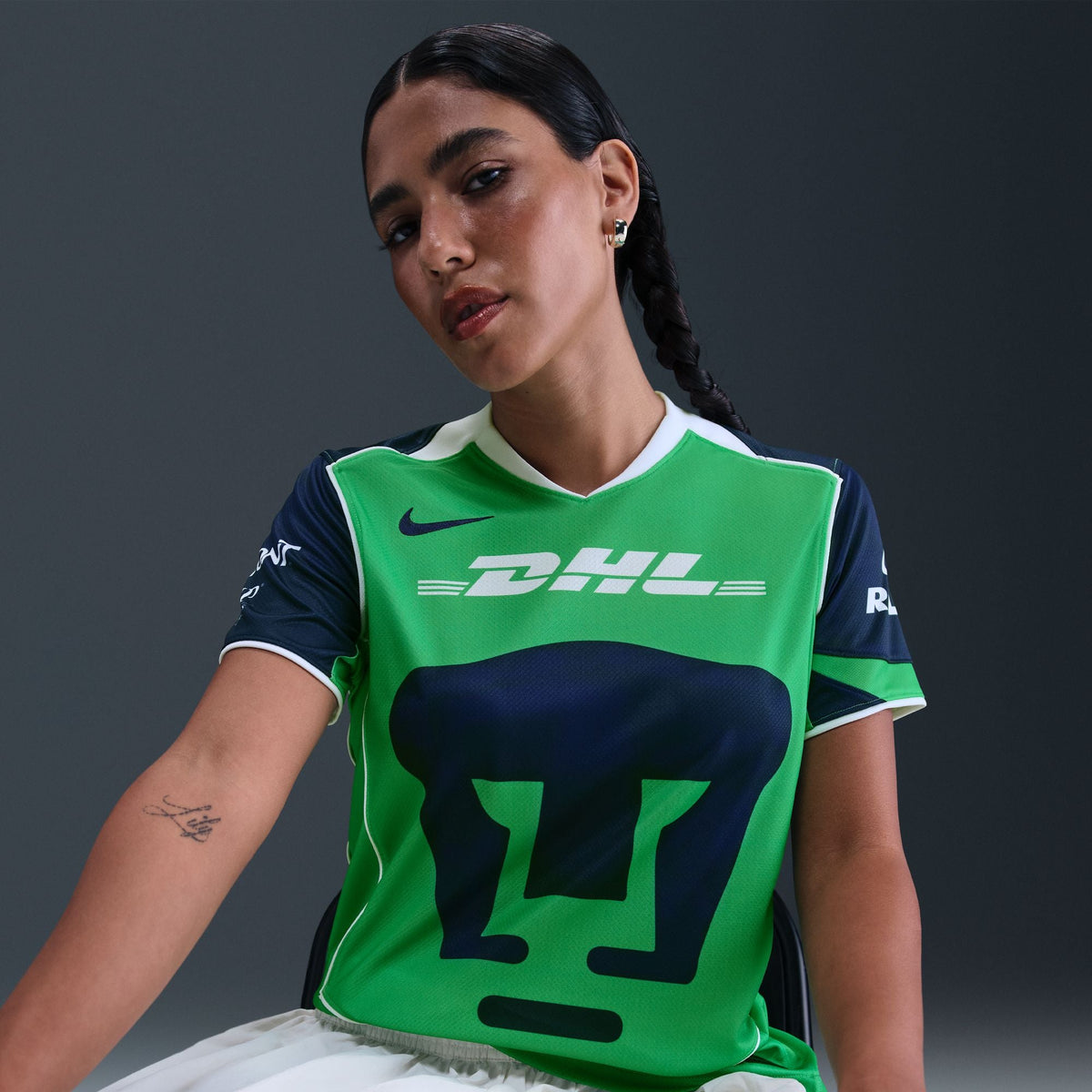 Nike Pumas UNAM 2025/26 Stadium Third Women Dri-FIT Total 90 Soccer Replica Jersey product image 3, provided for visual