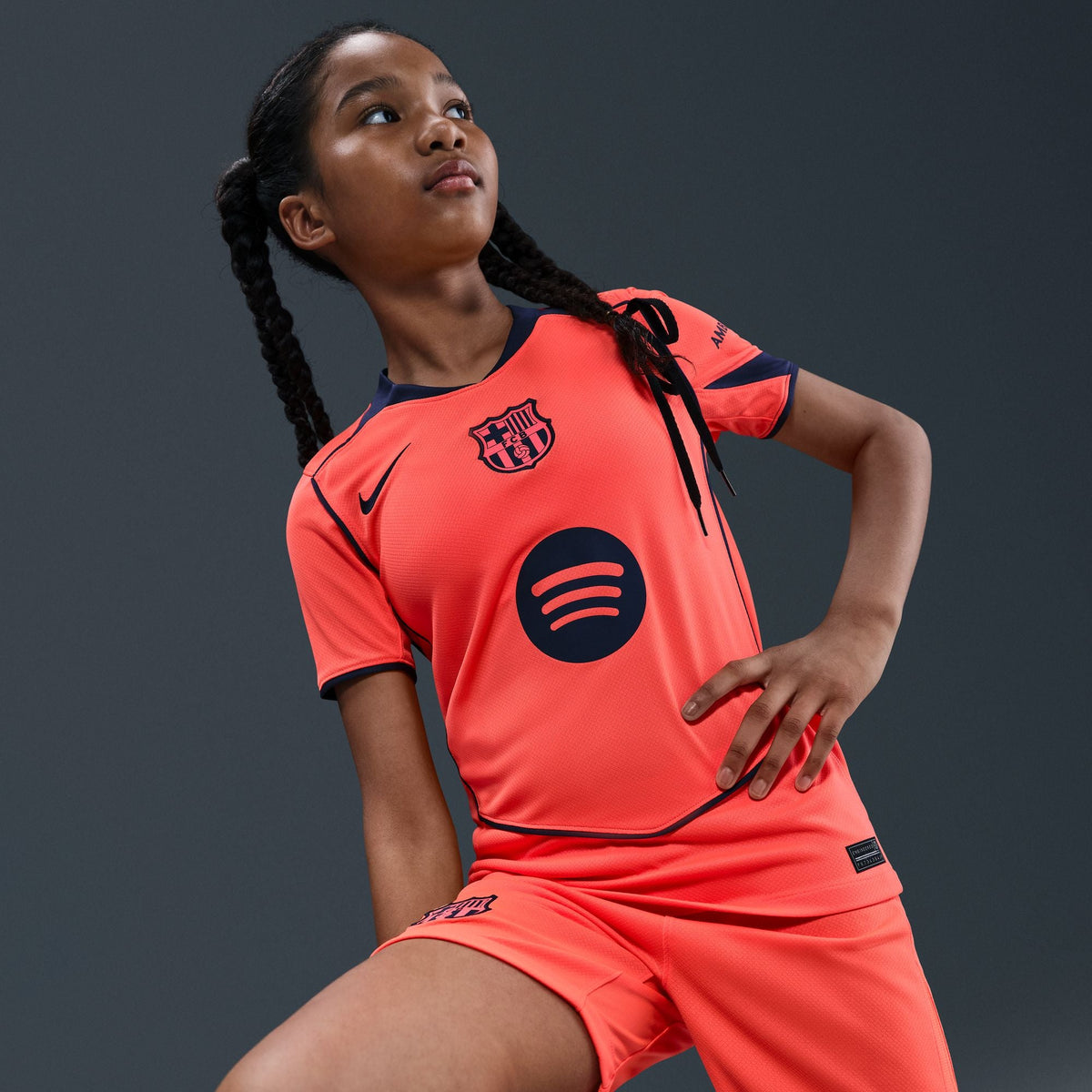 Nike FC Barcelona 2025/26 Stadium Third Big Kids' Dri-FIT Total 90 Soccer Replica Jersey product image 6, provided for