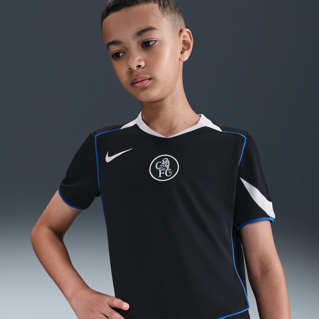 Nike Chelsea FC 2025/26 Stadium Third Big Kids' Dri-FIT Total 90 Soccer Replica Jersey product image 4, provided for visual