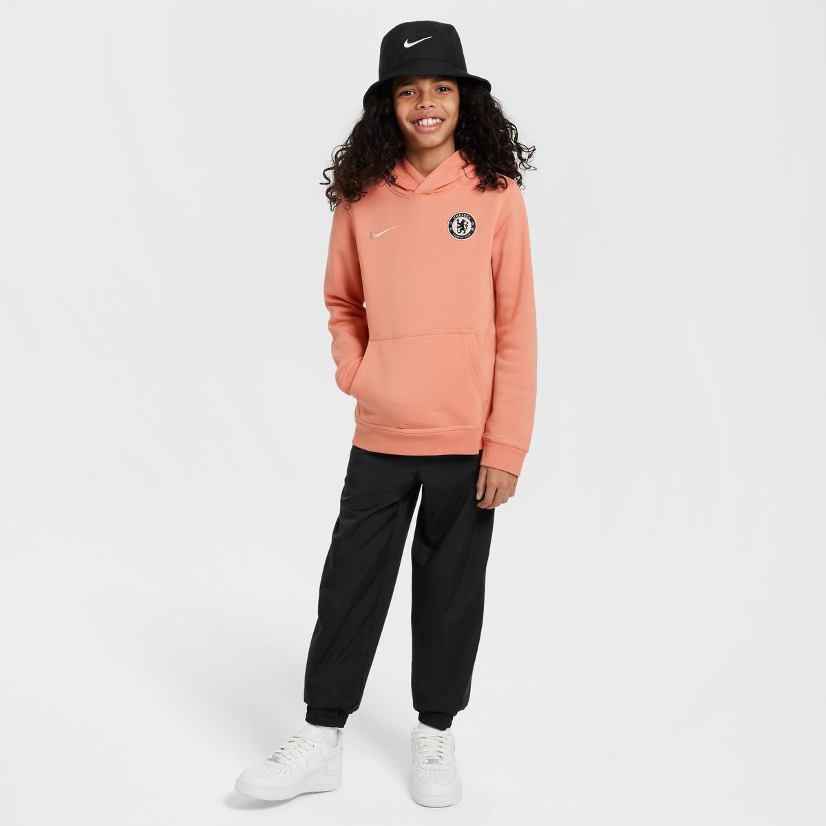 Nike Chelsea FC Club Special Edition Big Kids' (Boys') Soccer Pullover Hoodie product image 7, provided for visual reference