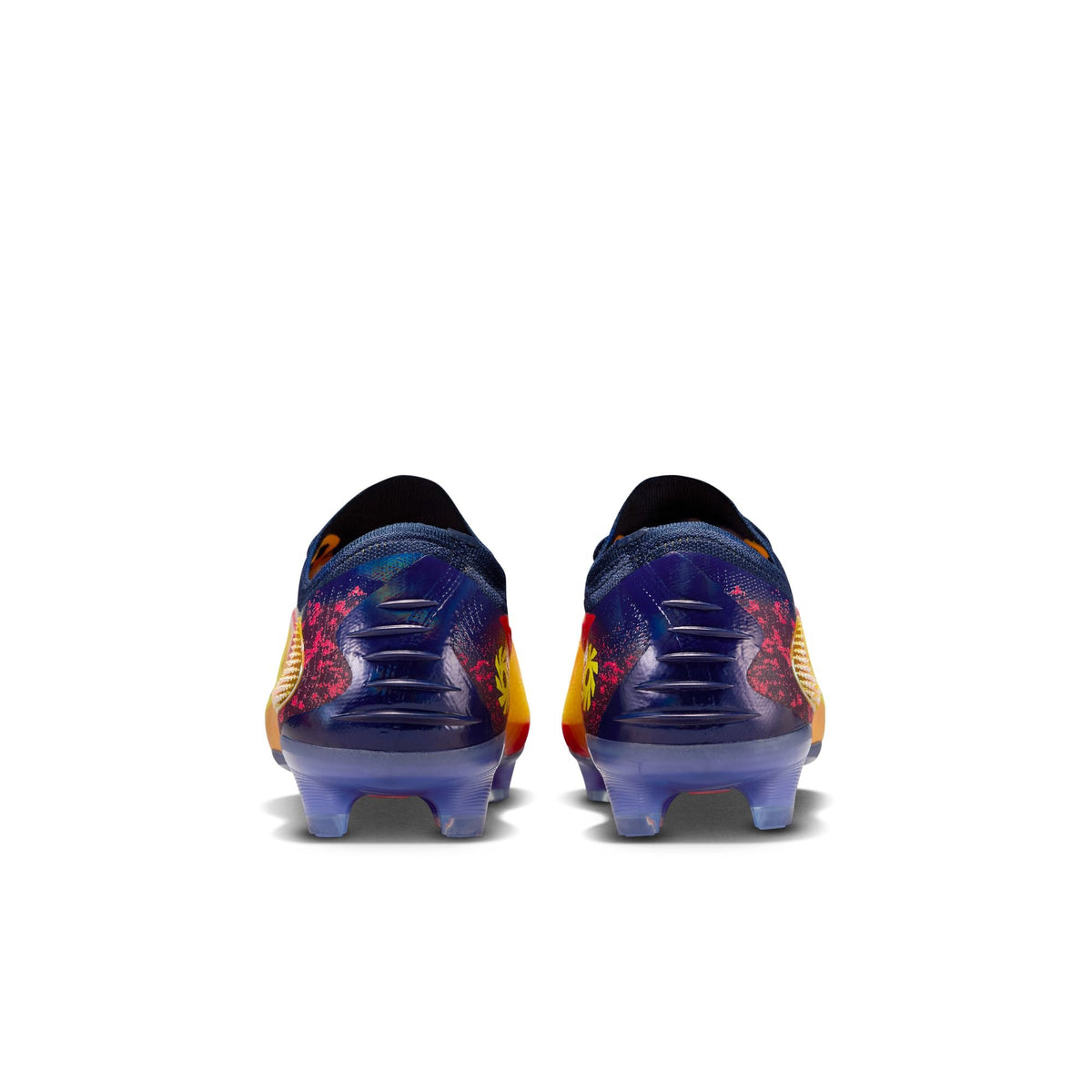 Nike Phantom 6 Low Elite "Erling Haaland" Firm-Ground Soccer Cleats product image 7, provided for visual reference and
