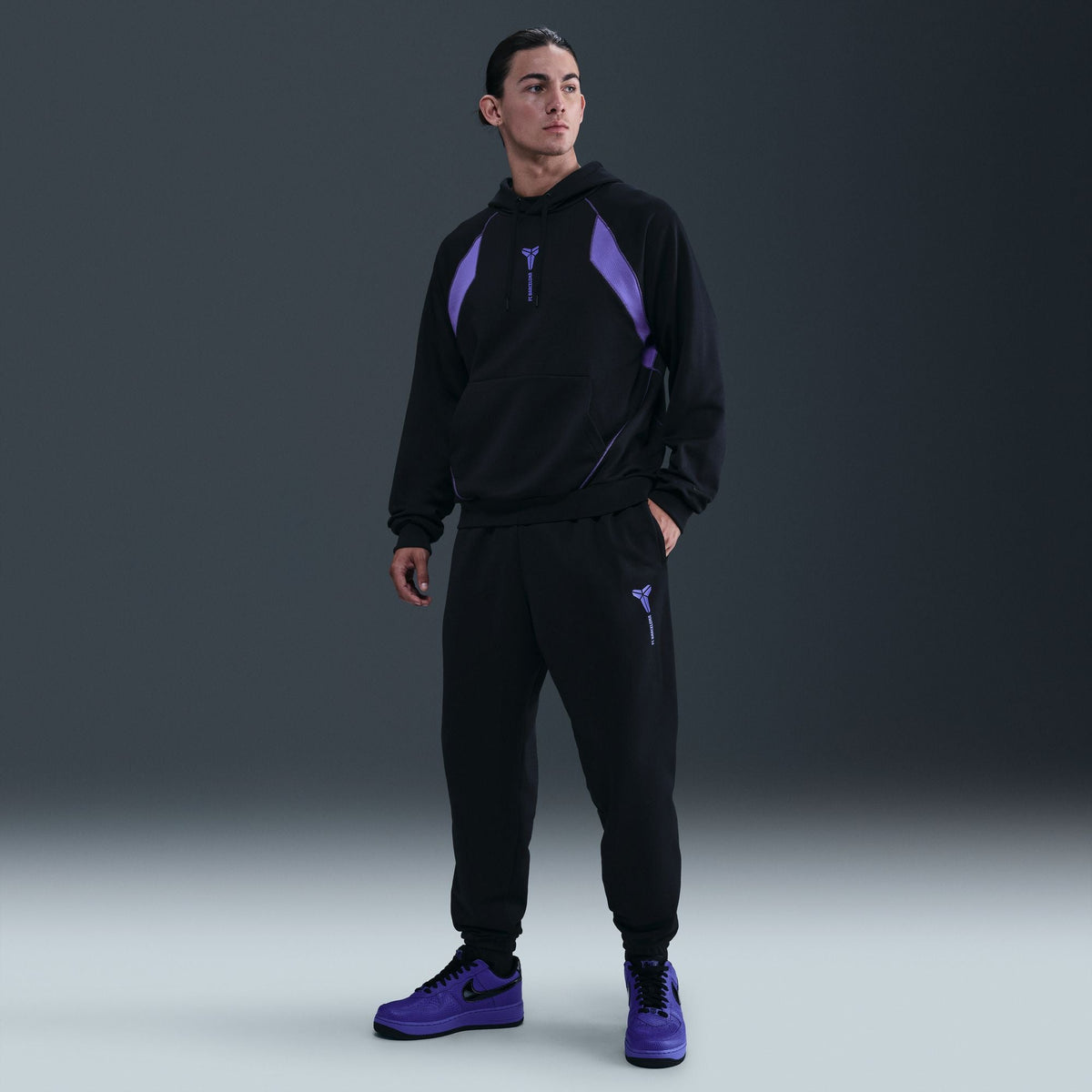 Nike FC Barcelona Away Kobe Therma-FIT Soccer Pants product image 1, provided for visual reference and product detail review